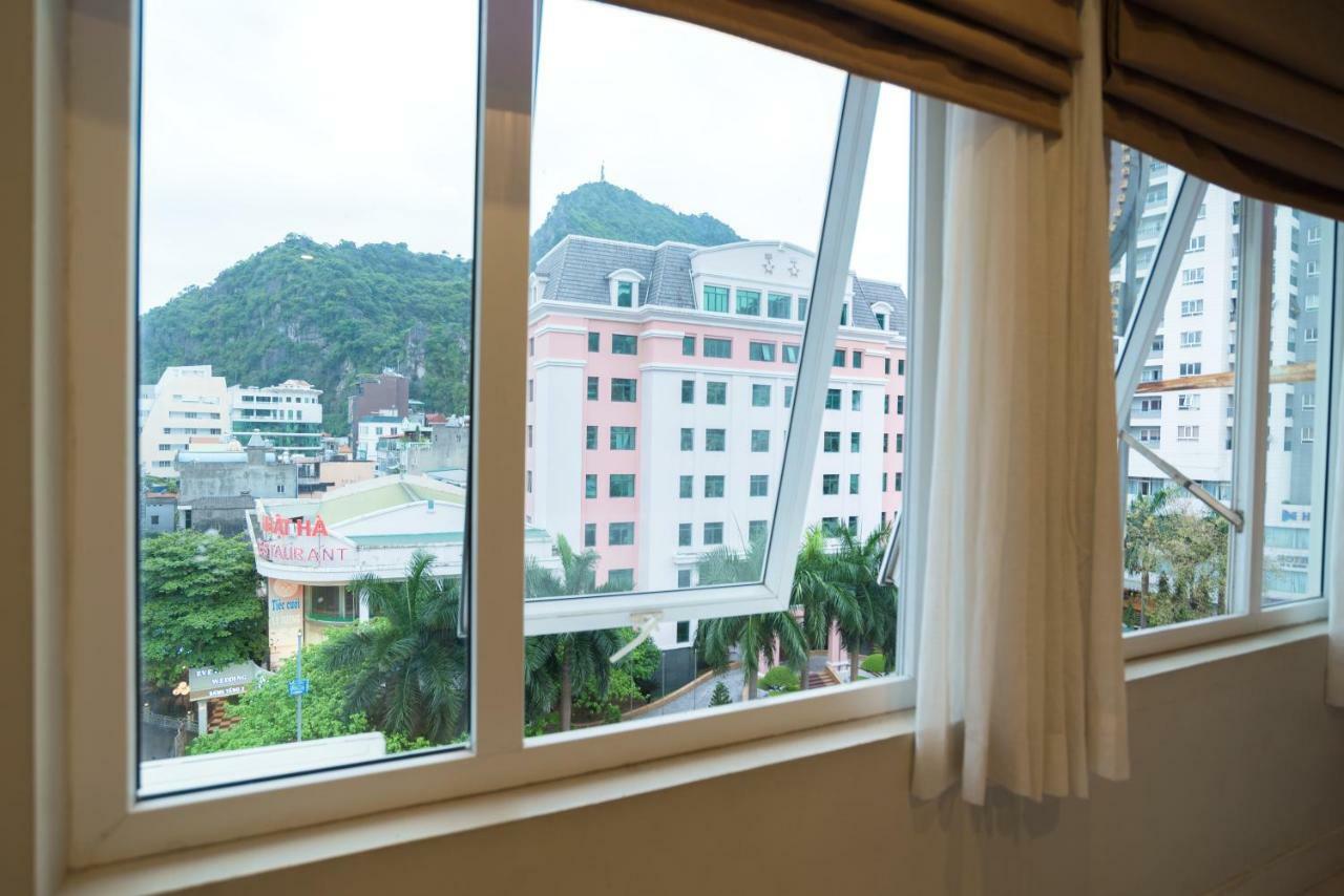 London Hotel Ha Long Buitenkant foto